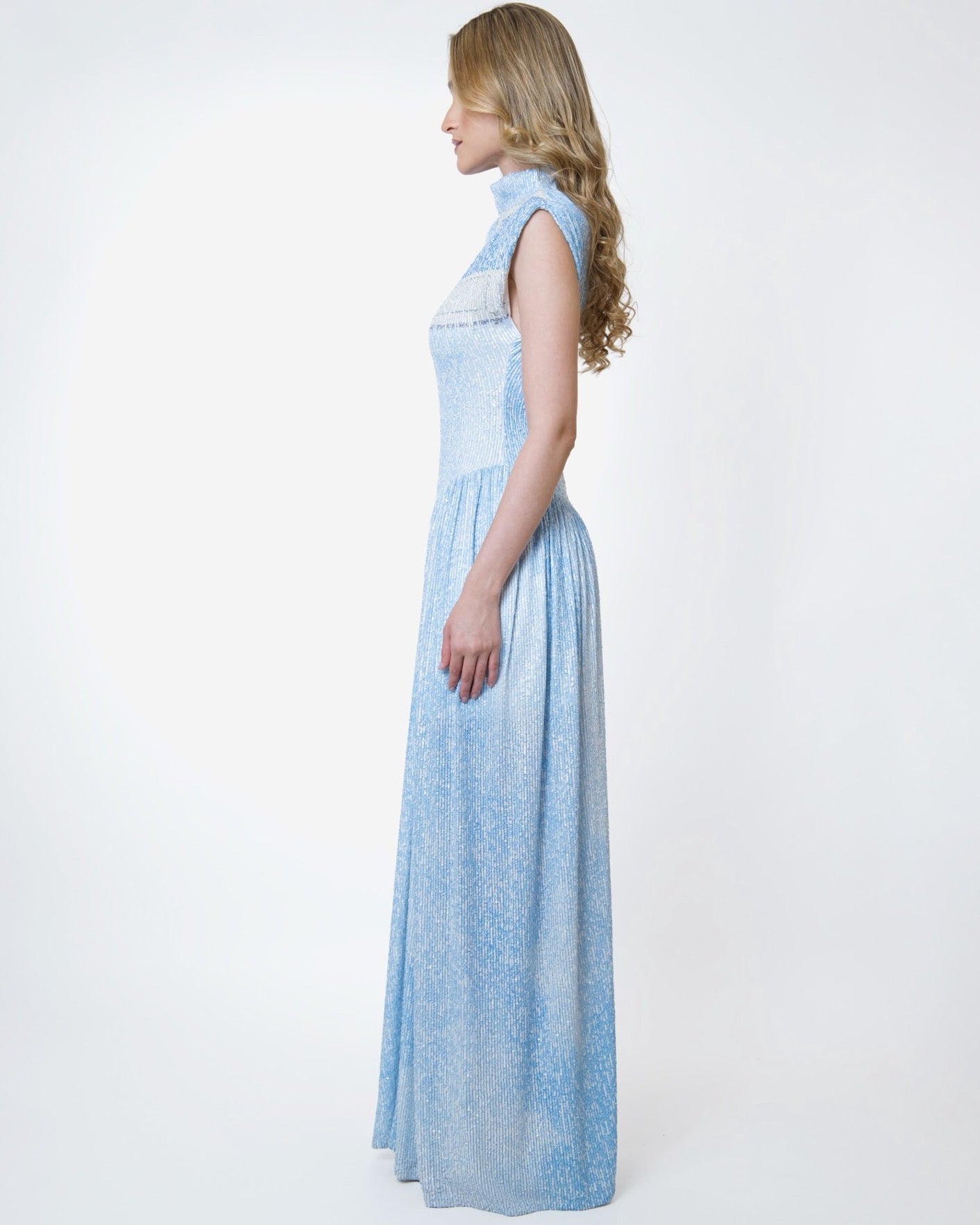 VESTIDO SEQUINS GOWN