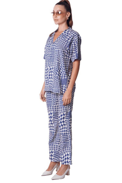 CAMP SHIRT IN GEOMETRICAL BLUE