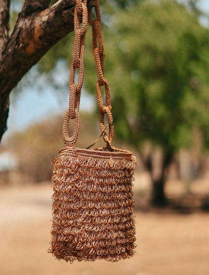 ENRRAMADA BUCKET OCRE
